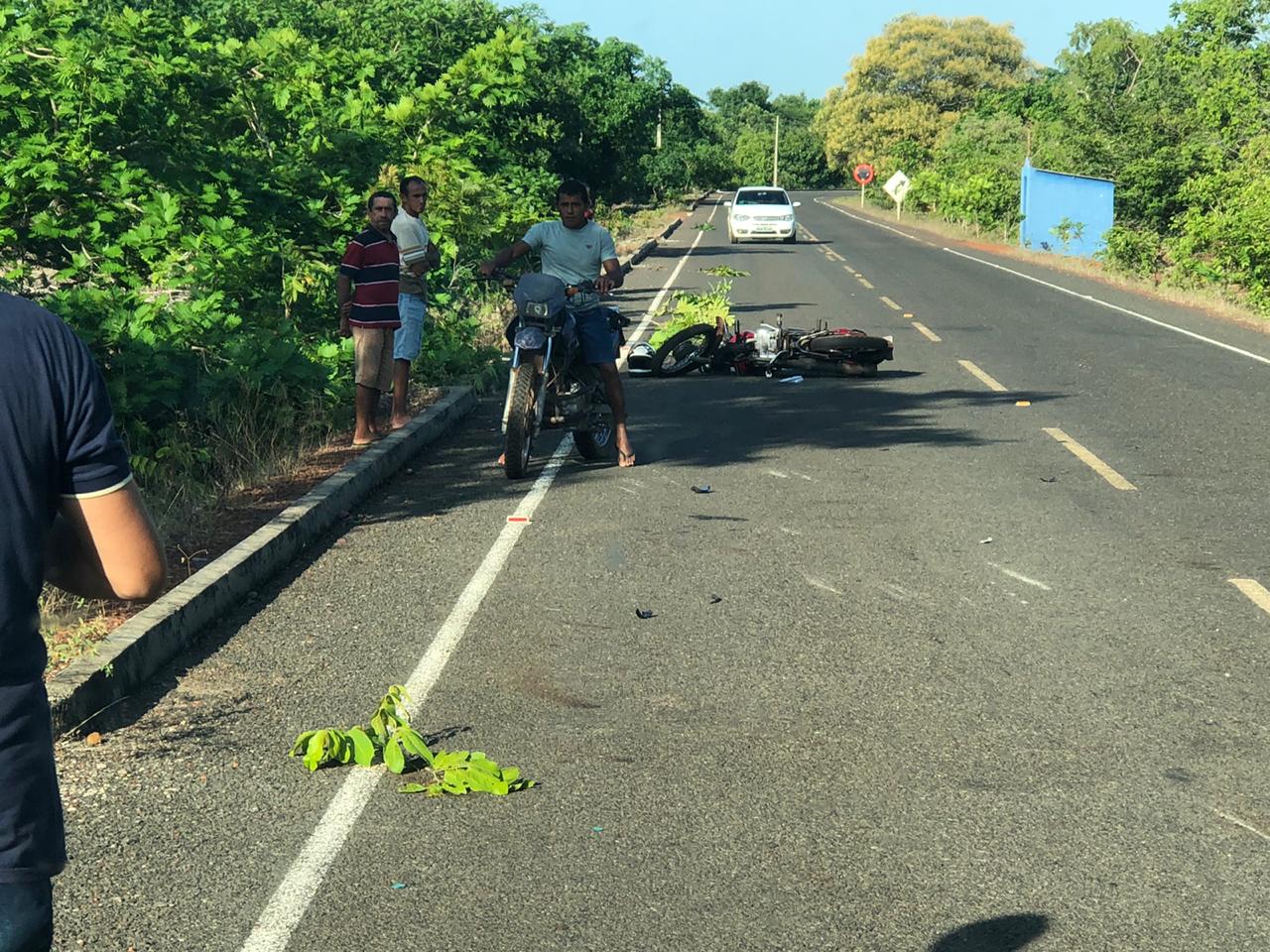 Motociclista atropela pedestre na PI 331