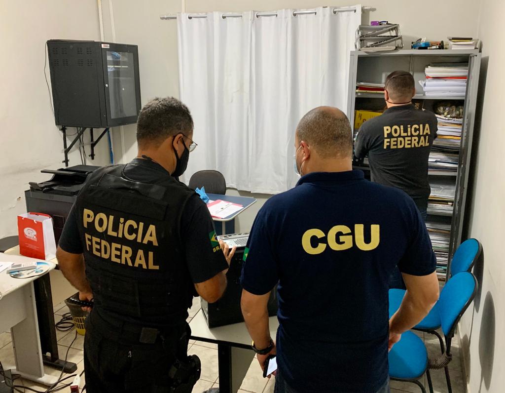 Polícia Federal faz buscas contra Sesapi e Fepiserh