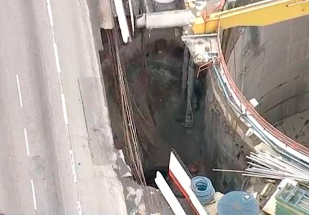 Obra do Metrô desmorona e interdita faixas da Marginal do Tietê