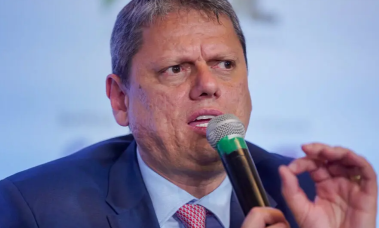 Tarcísio de Freitas
