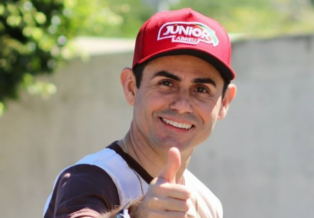 Prefeito Júnior Abreu