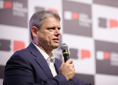 Tarcísio de Freitas