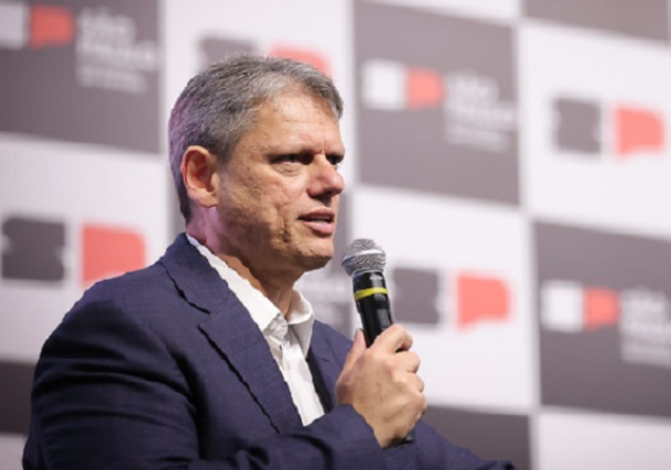 Tarcísio de Freitas