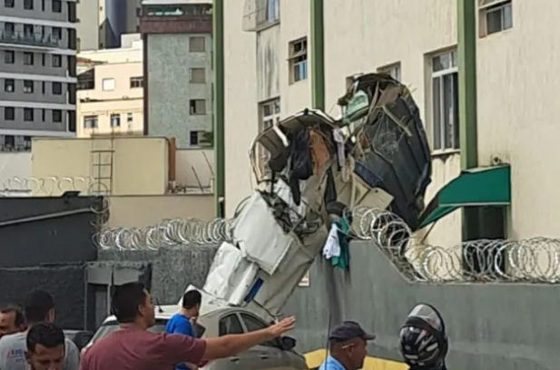 Morre terceira vítima do acidente aéreo em Belo Horizonte