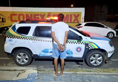 Homem é preso após descumprir medida protetiva e ameaçar a própria mãe em Santo Antônio dos Milagres