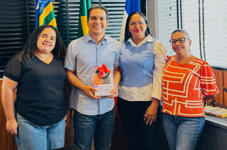 Prefeito Dr. Gilberto Júnior recebe convite oficial para a 5ª Feira do Empreendedor de Uruçuí