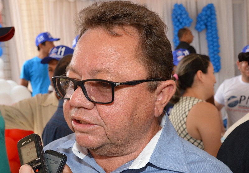 Escolha de Antônio Afonso como vice causa racha no grupo de Gil Paraibano