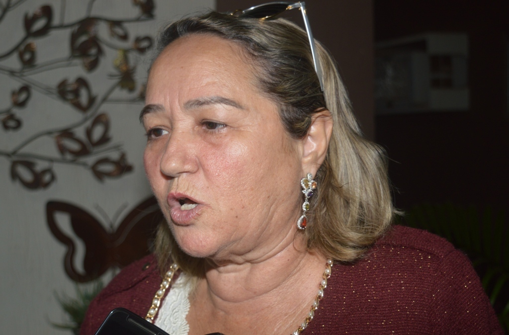 Vereadora decide permanecer no palanque de Gil Paraibano