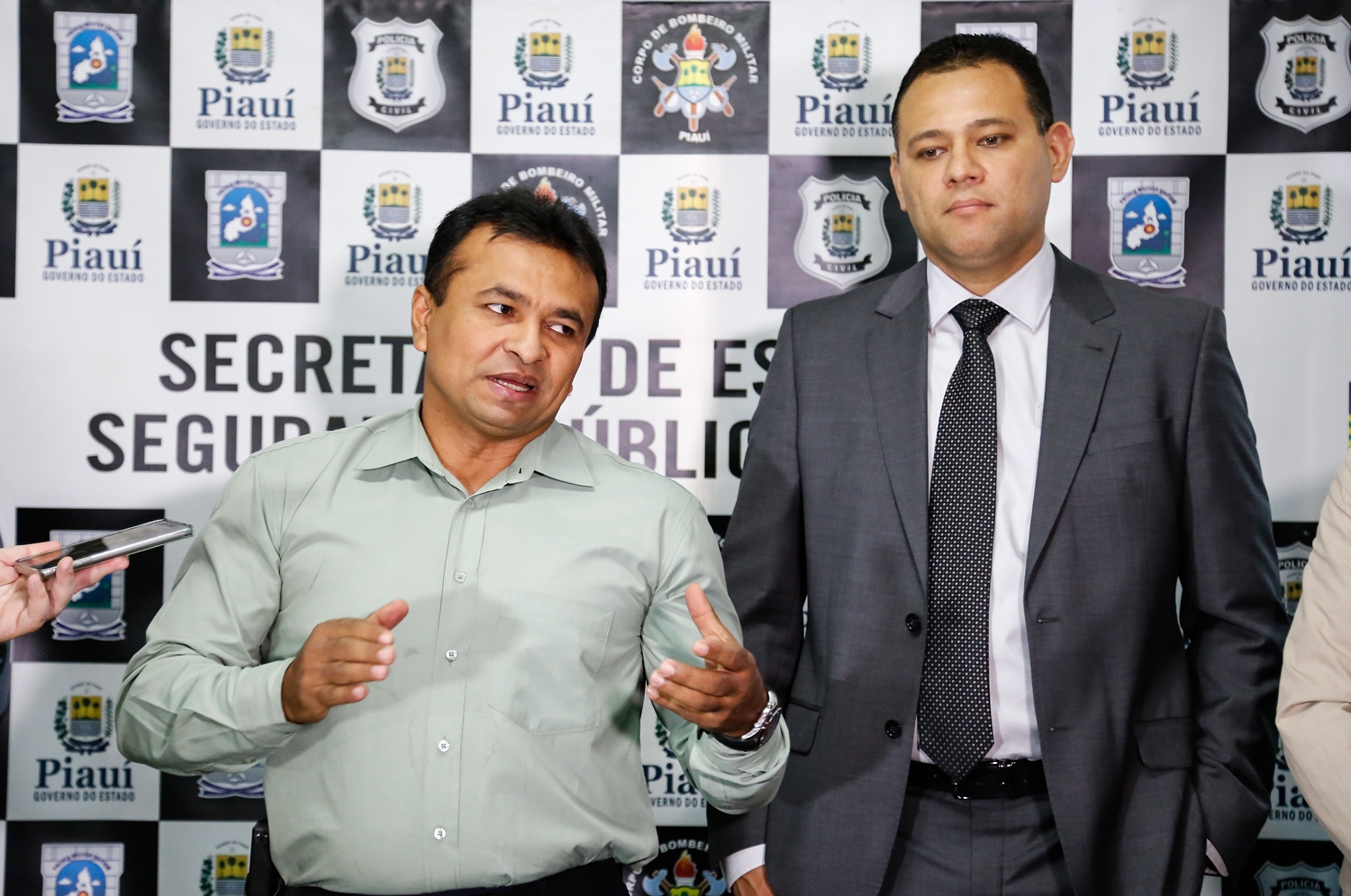 Fábio Abreu e Riedel Batista 