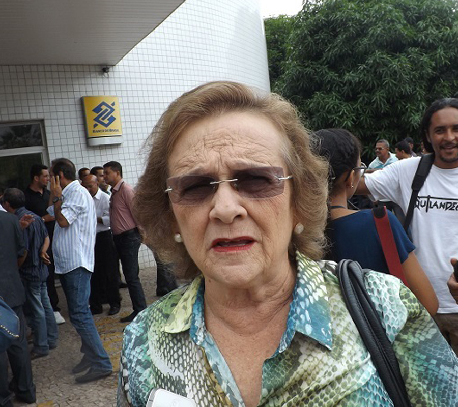 Maria Neta, prefeita de Angical