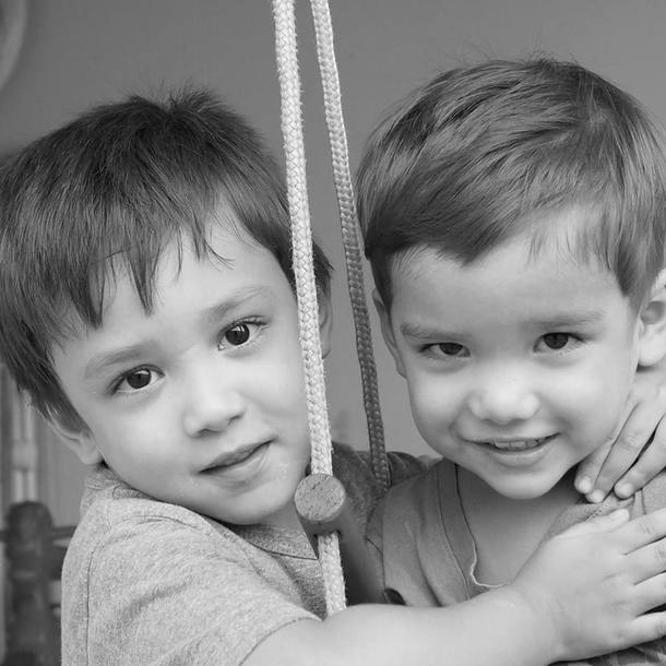 Meninos tinham 3 e 4 anos