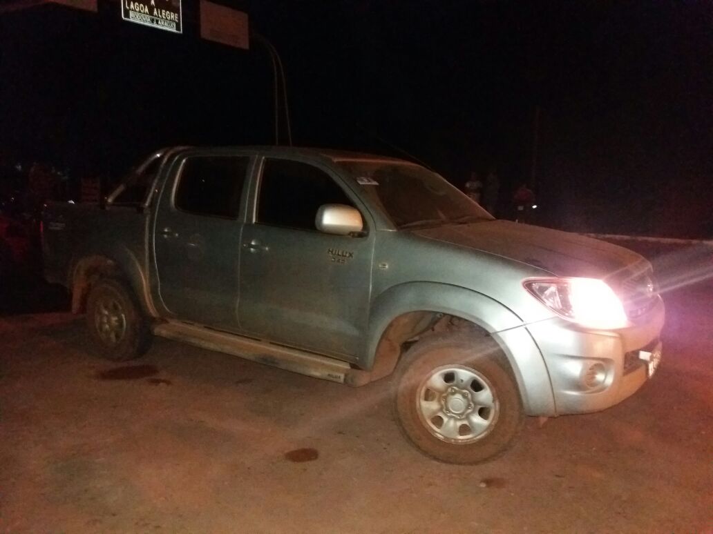 Carro em que os suspeitos estavam