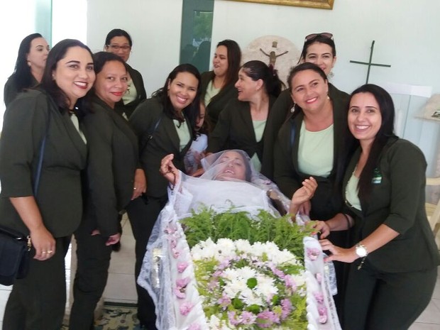 Velório de Vera Lúcia