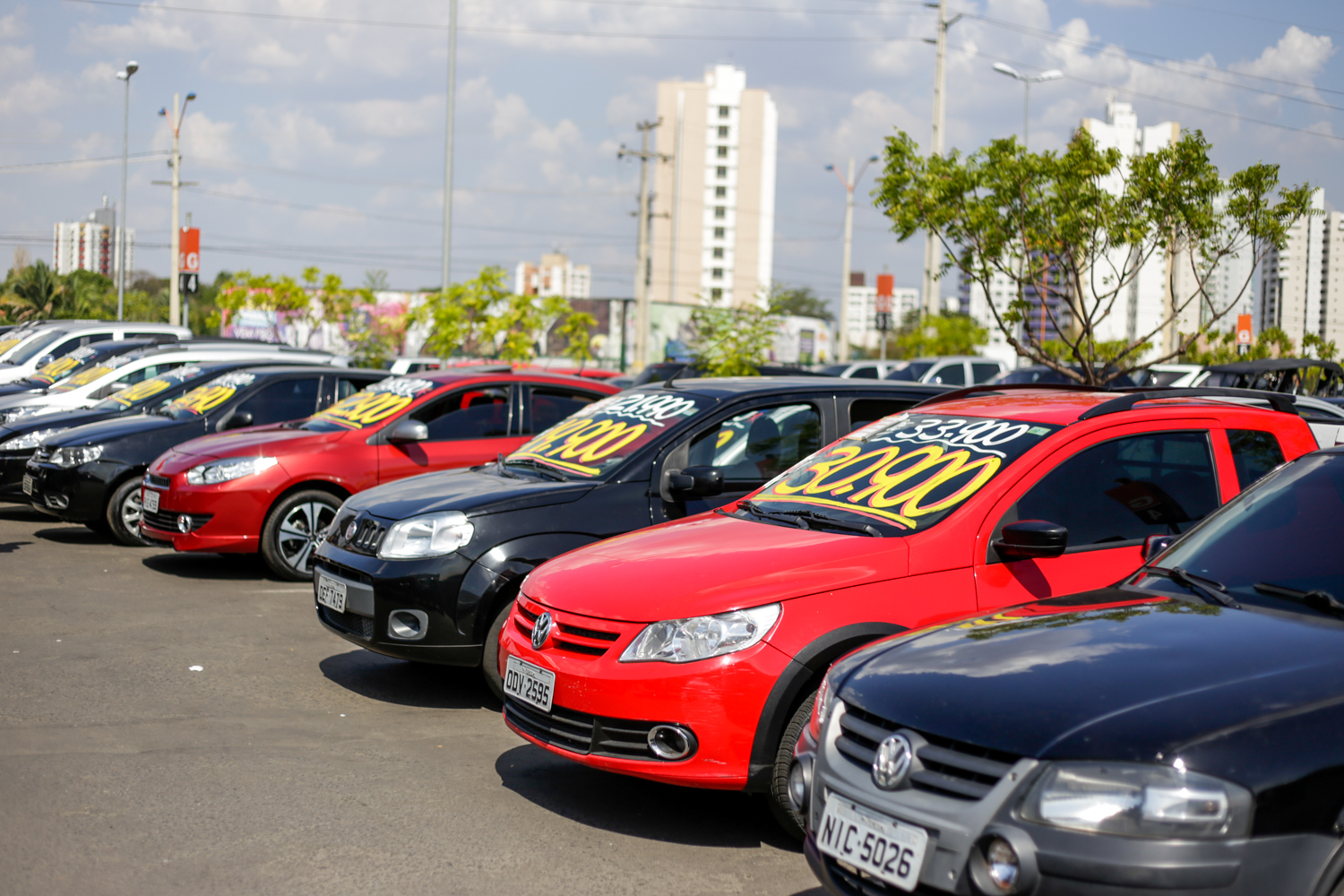 Carros à venda no feirão do servidor