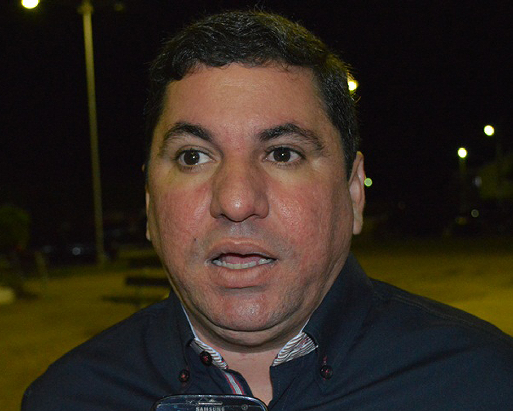 Prefeito Adriano Veloso, de Conceição do Canindé