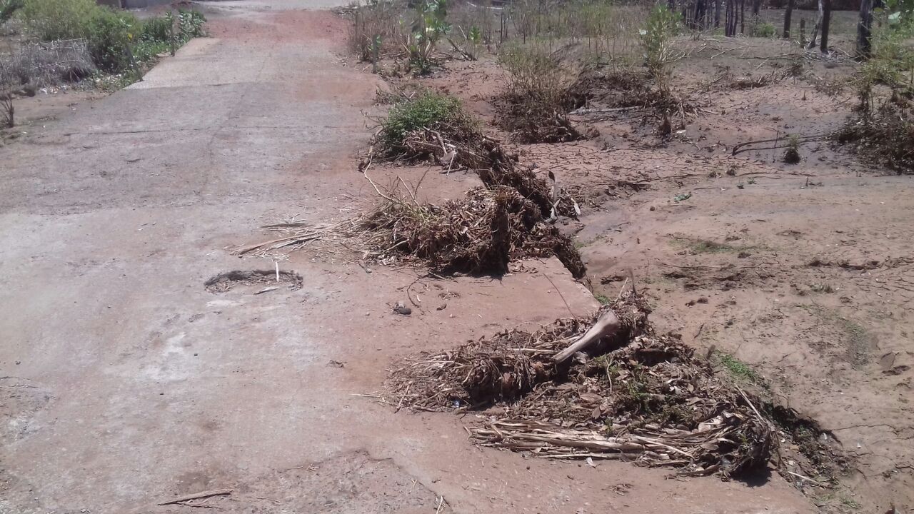 Moradores pedem reforma de rua no bairro Mutirão em Campinas do Piauí