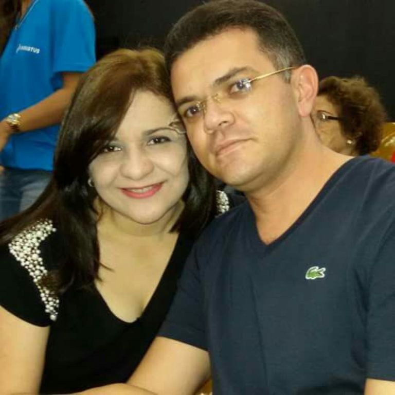 Domingo Sávio ao lado da esposa, Rita Rufino