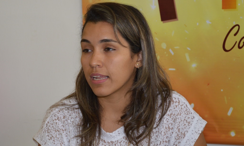 Marília Gomes diz que picoenses podem curtir carnaval aqui na cidade