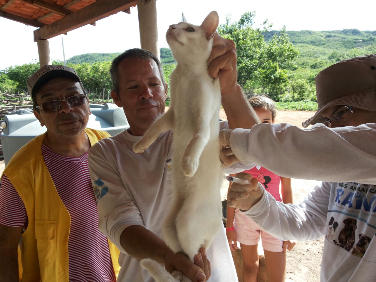 Campanha de vacinação antirrábica em Cocal