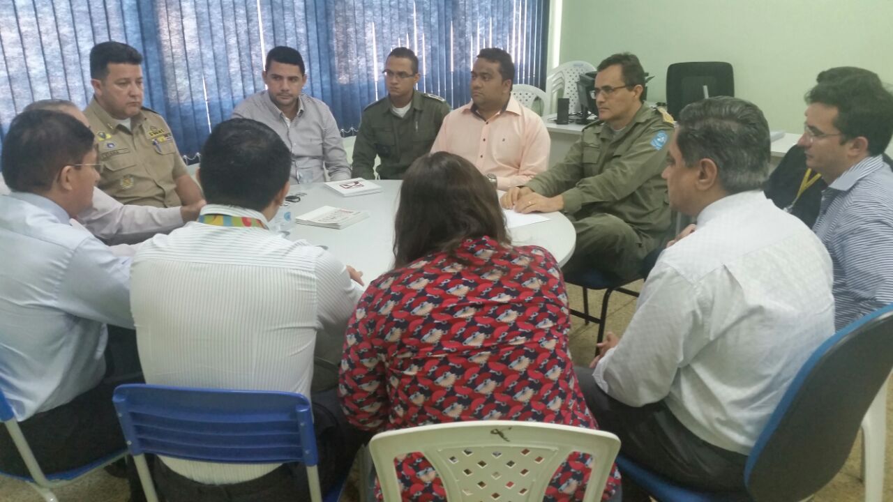 Reunião entre Polícia Militar e gerentes de bancos