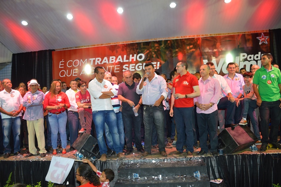 Vereador Simão Carvalho também apoiou o Padre Walmir