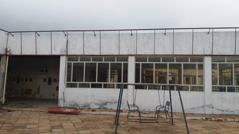 Obras na rodoviária de Esperantina