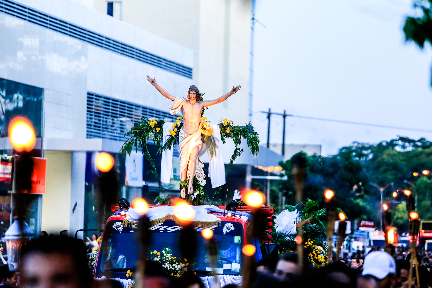 Ressuscita com cristo aconteceu em Teresina