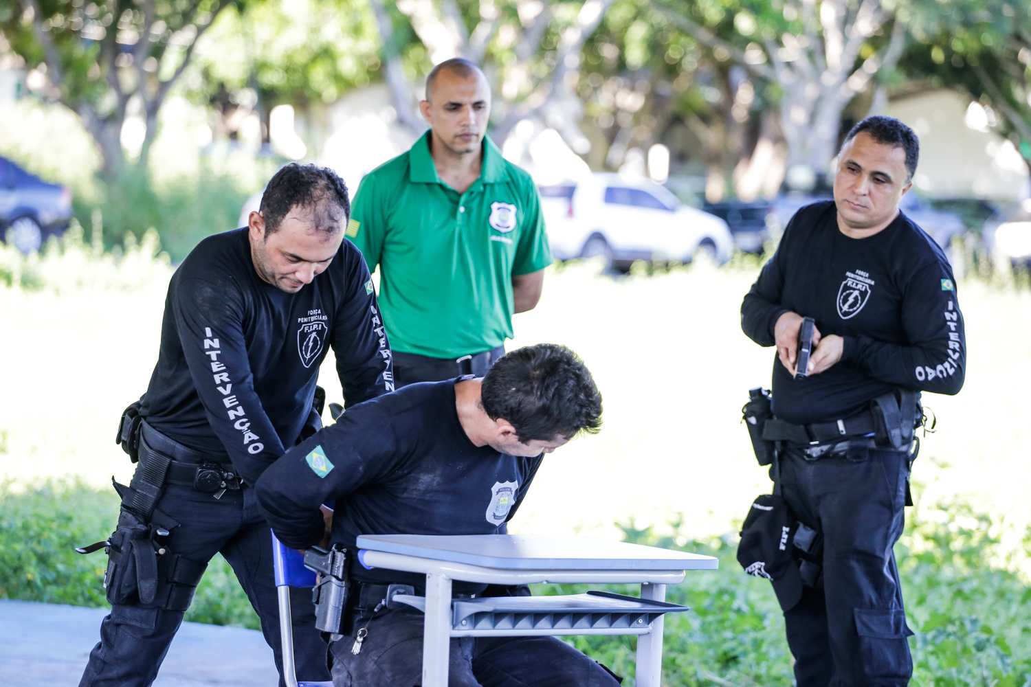 Treinamentos de agentes penitenciários  