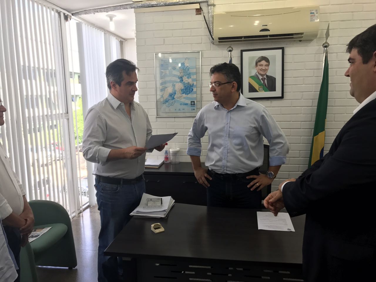 Ciro Nogueira participa de solenidade de assinatura da obra do Porto de Tatus
