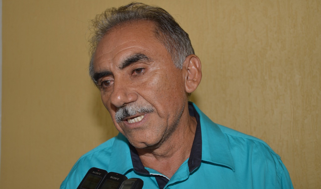Suplente Antônio Moura vive a expectativa de assumir o mandato