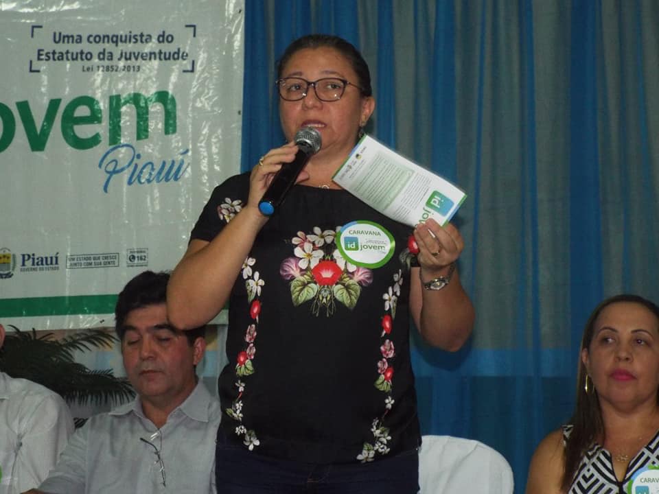 Prefeita Vilma participa do lançamento do programa ID jovem