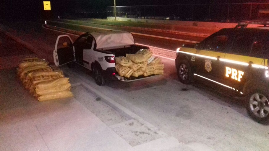 Carga de fumo apreendida na cidade de Valença