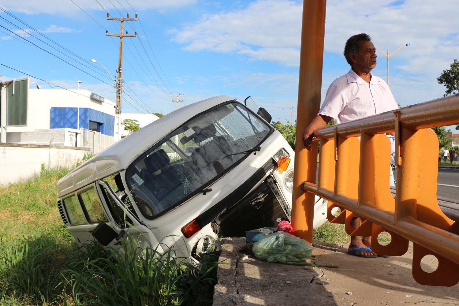 Motorista dormiu no volante