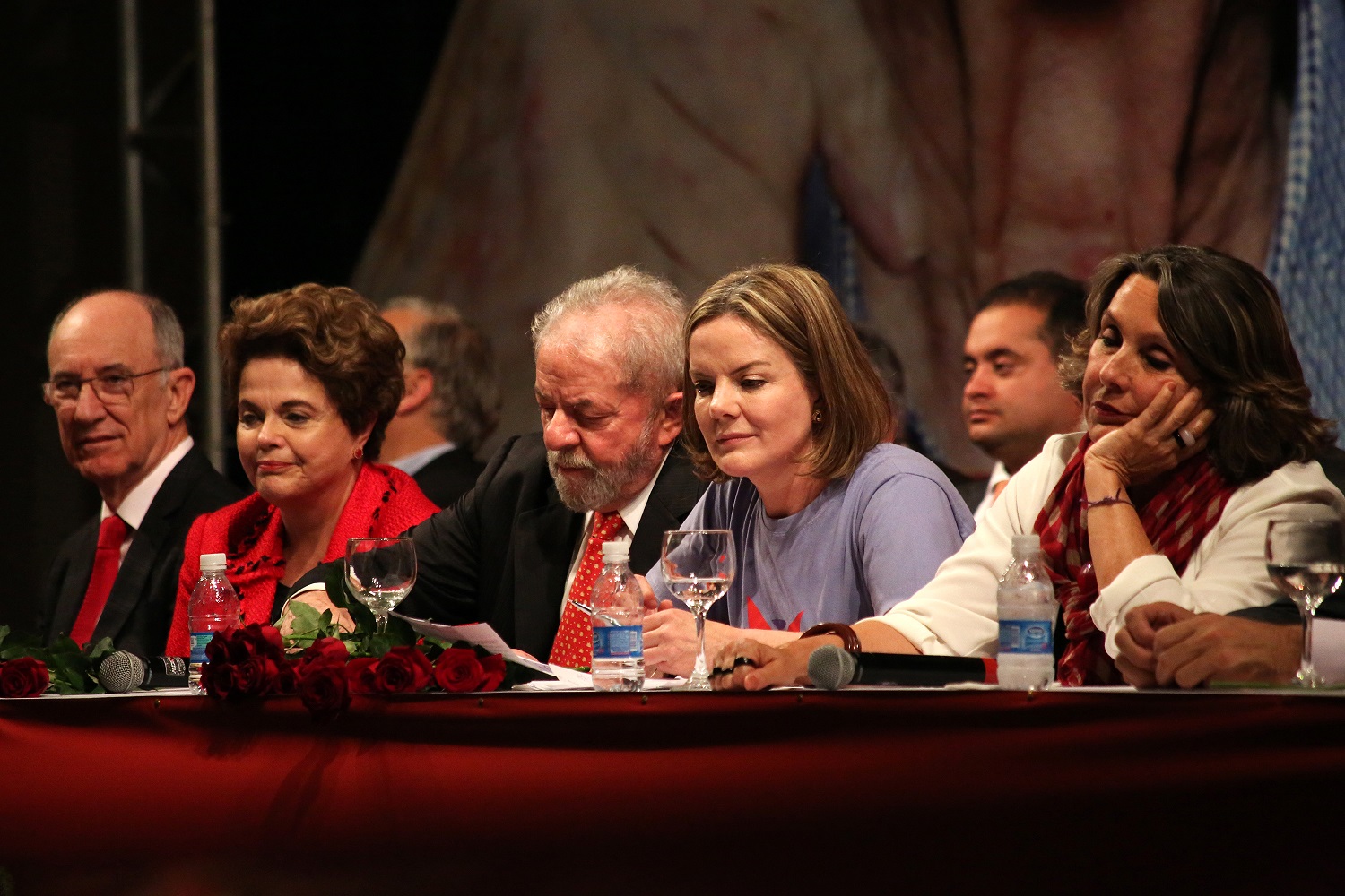 Gleisi Hoffmann toma posse como presidente nacional do PT