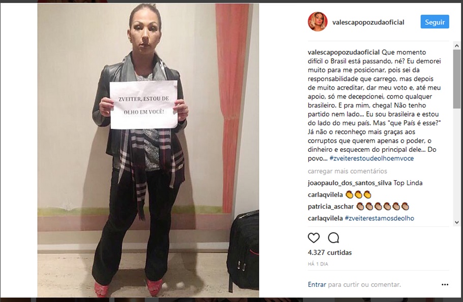 A cantora também participou da campanha contra o presidente
