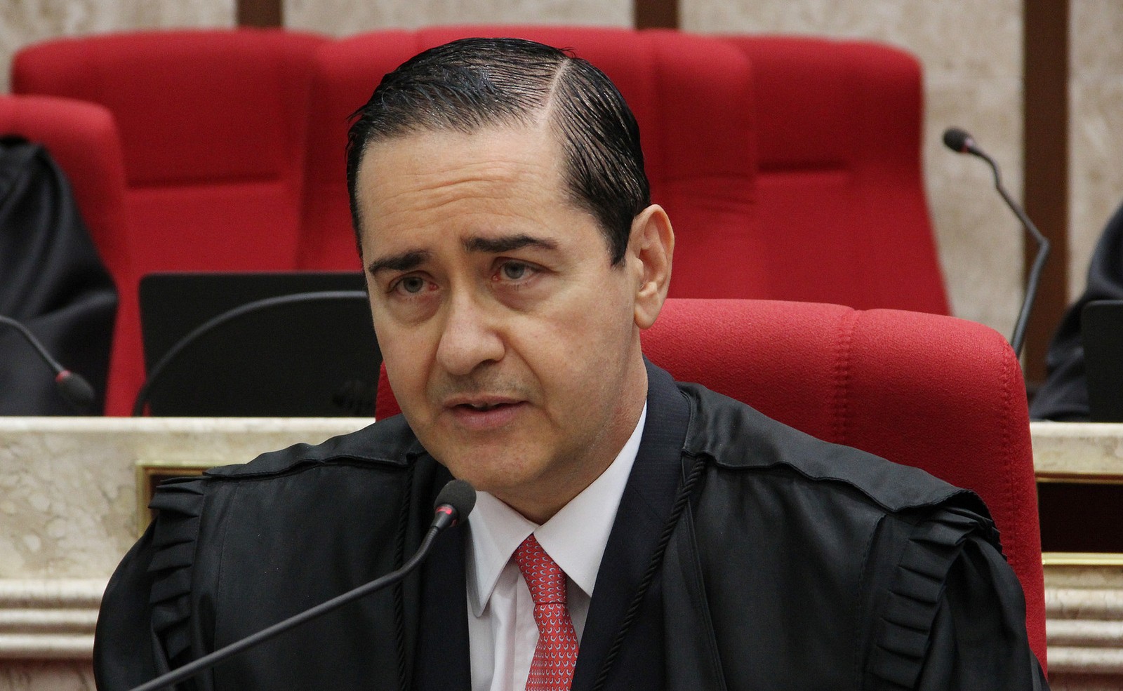 Eduardo Thompson