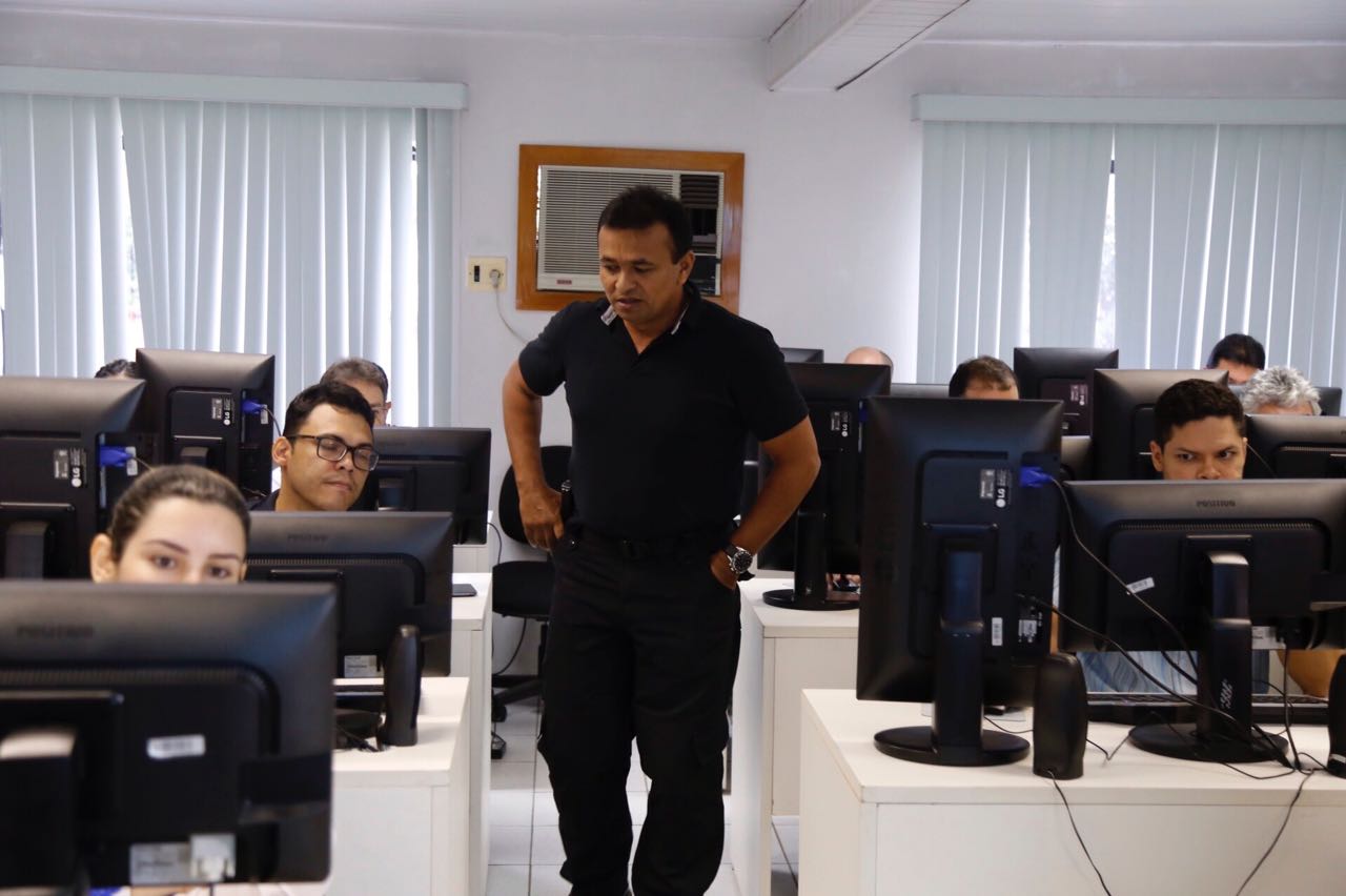 Secretário de Segurança Fábio Abreu