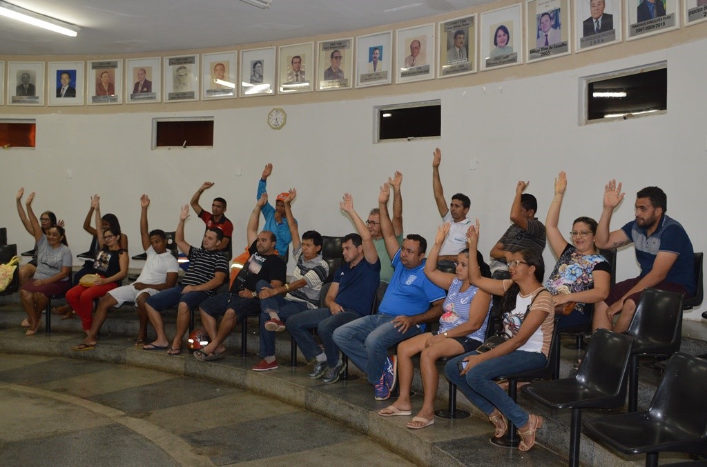 Servidores da Administração apoiam paralisação