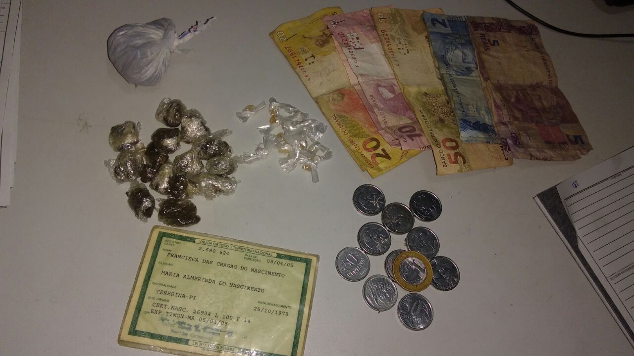 Dinheiro e droga apreendidos