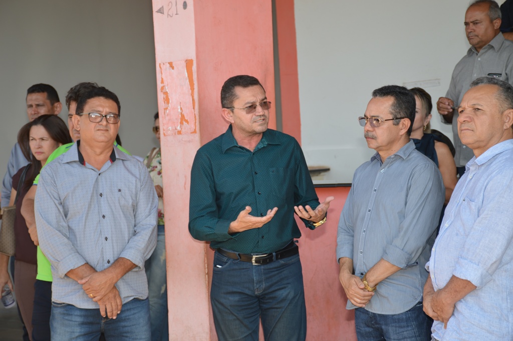 Padre Walmir agradece aos correligionários pelas emendas