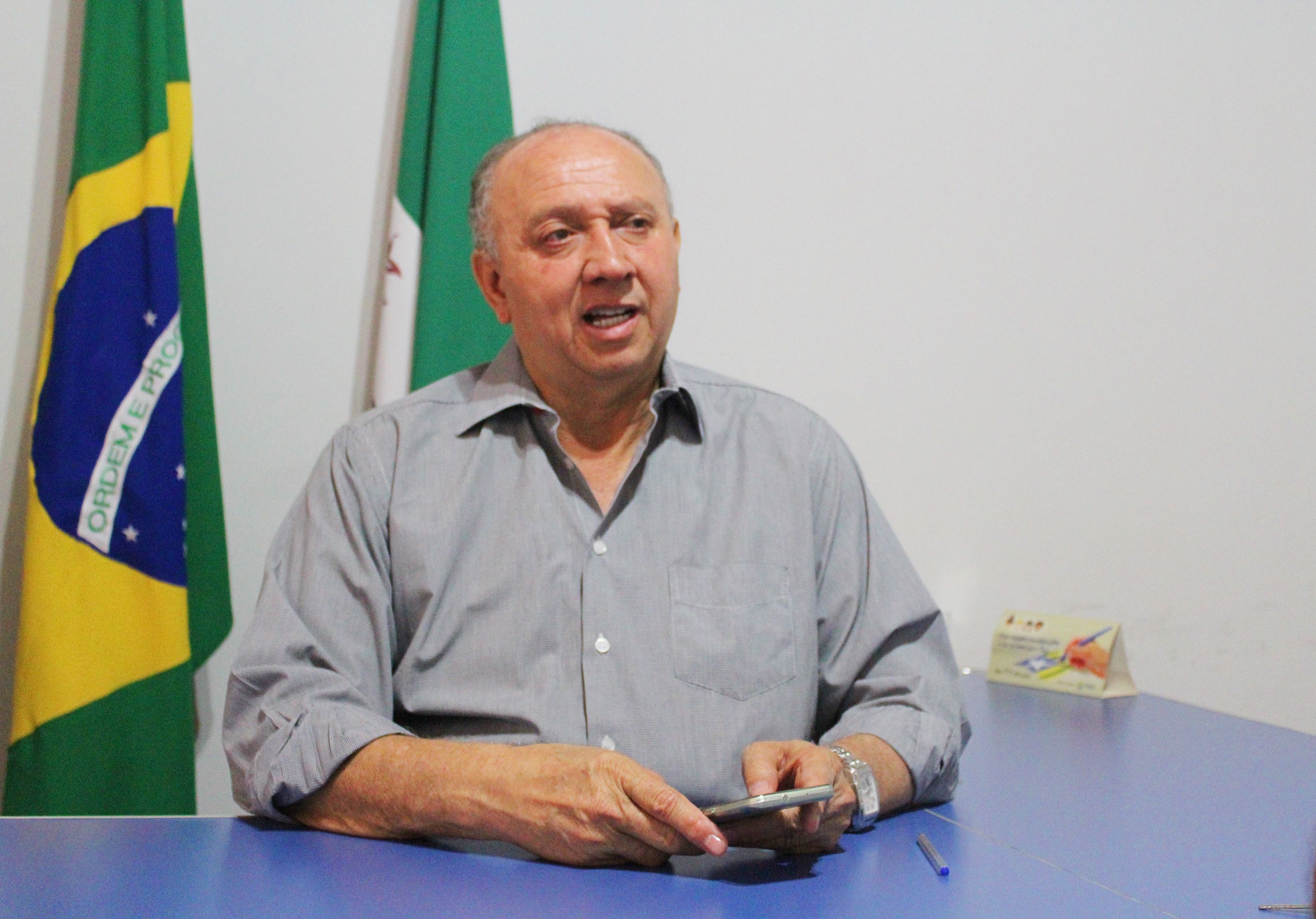 Prefeito Dióstenes Alves
