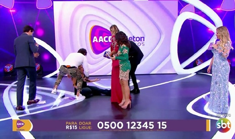 Patrícia Abravanel leva tombo grávida, no Teleton. 