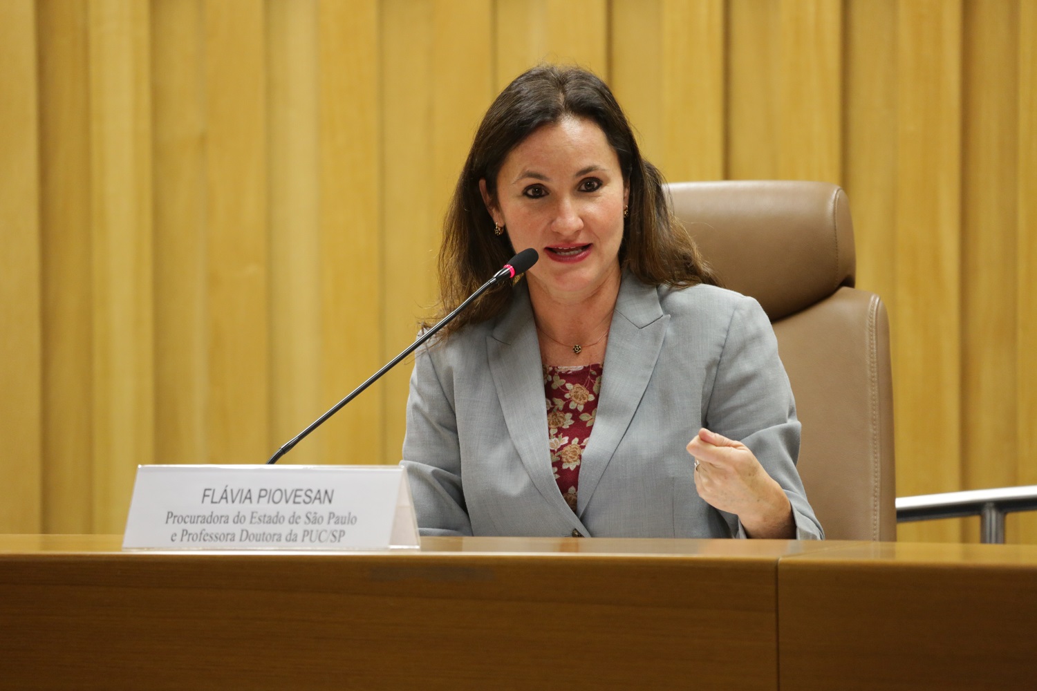 Flávia Piovesan