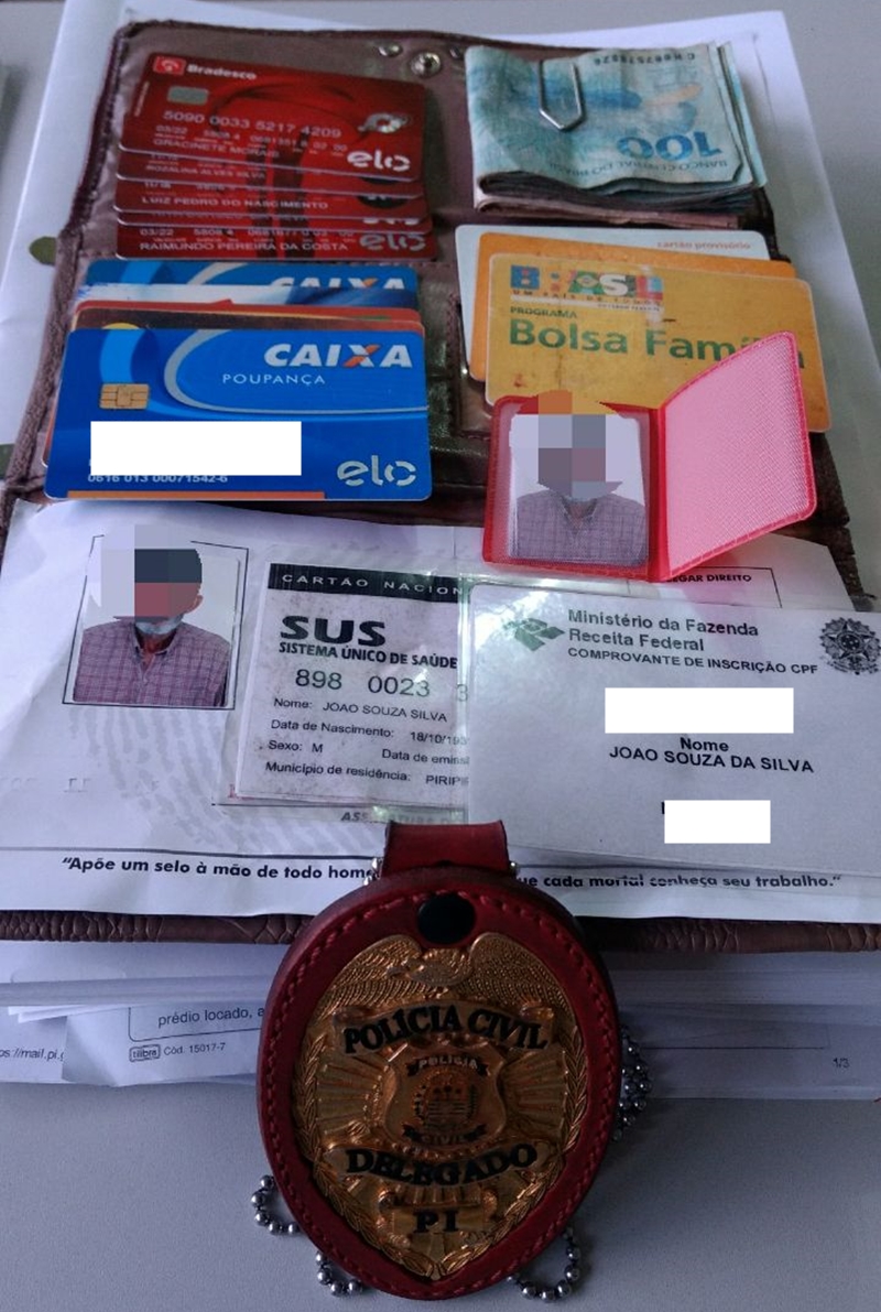 Material encontrado com o casal