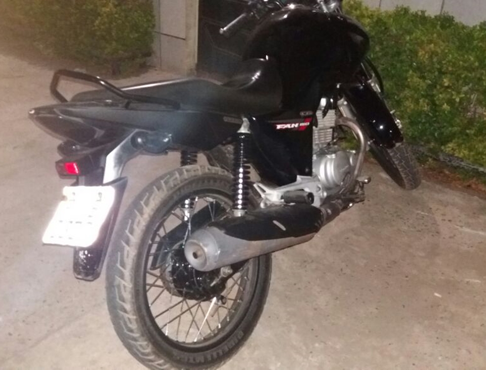 Motocicleta recuperada no Parque Alvorada