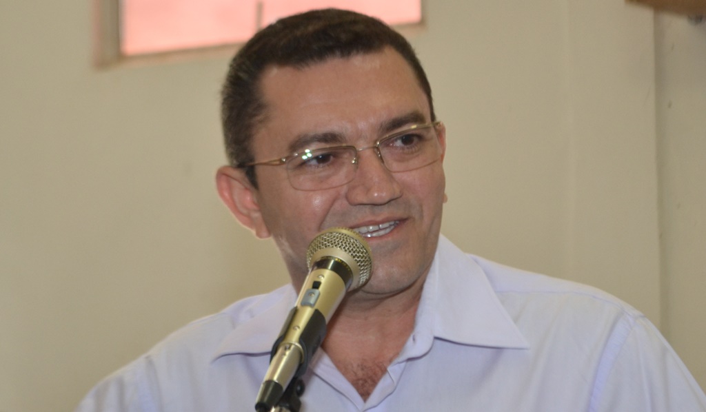 Prefeito de Picos, Padre Walmir (PT)