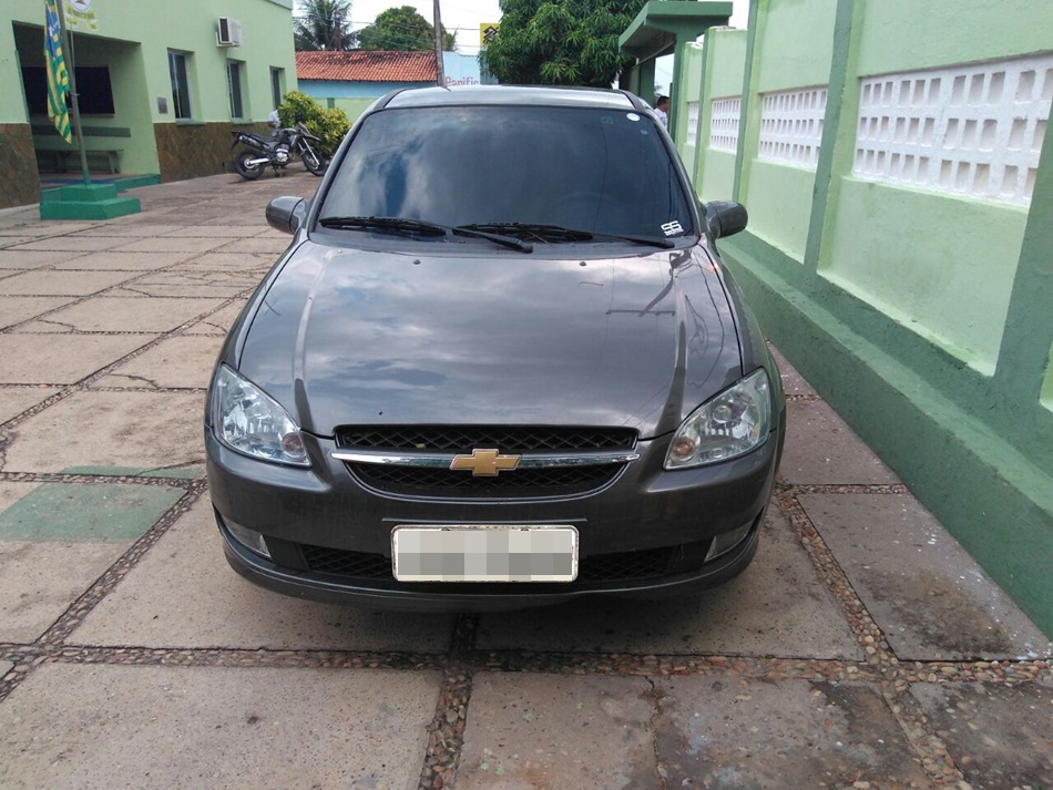 Carro recuperado pela Força Tática