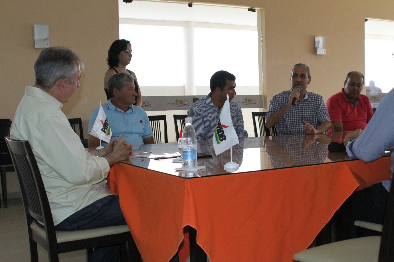 Encontro aconteceu na manhã deste sábado 