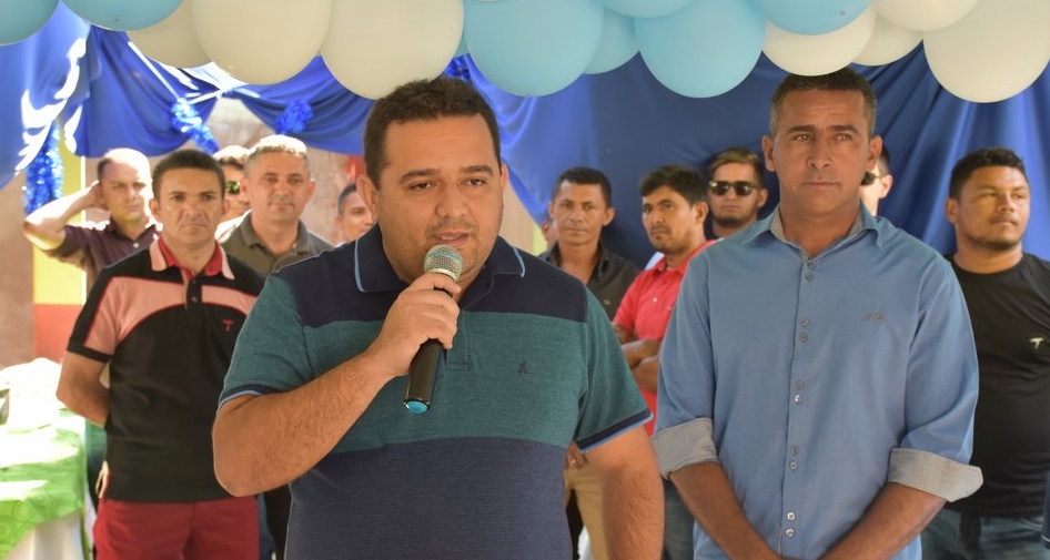 Prefeito de Caridade do Piauí realiza café da manhã para funcionários
