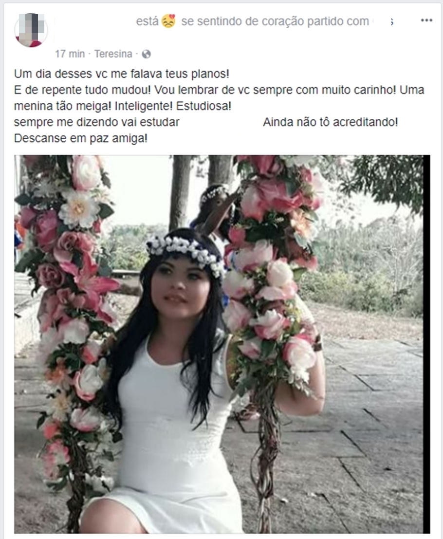 Amigos prestam homenagem após falecimento de Cristiane Paz
